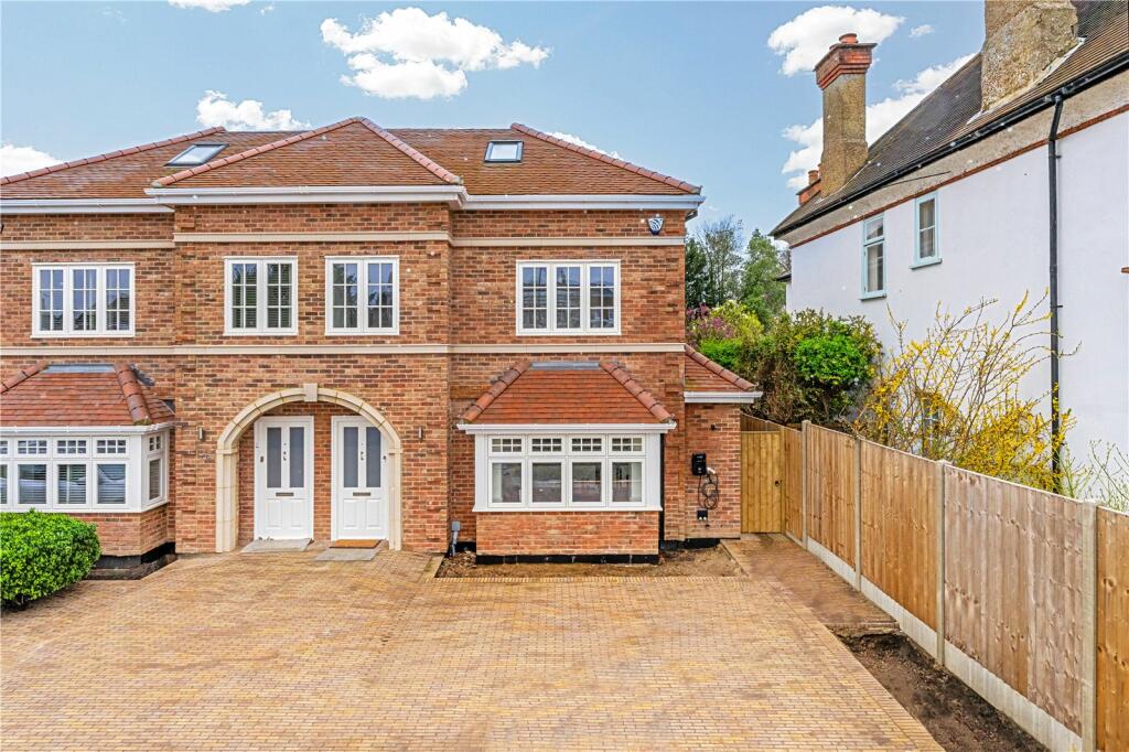 5 bedroom semidetached house for sale in Bonville House, Hampton, TW12