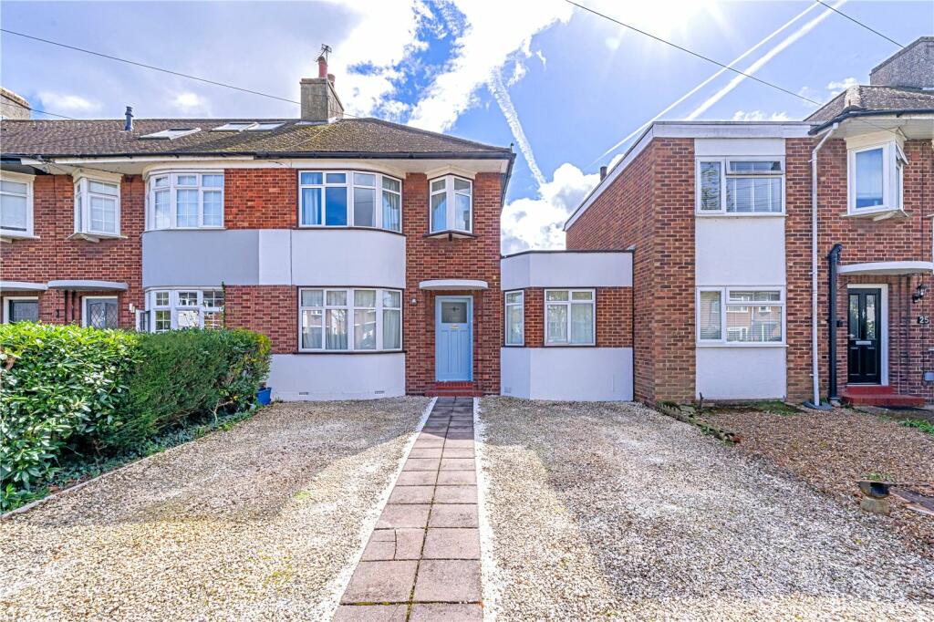 3 bedroom semidetached house for sale in Longford Close, Hampton Hill, TW12