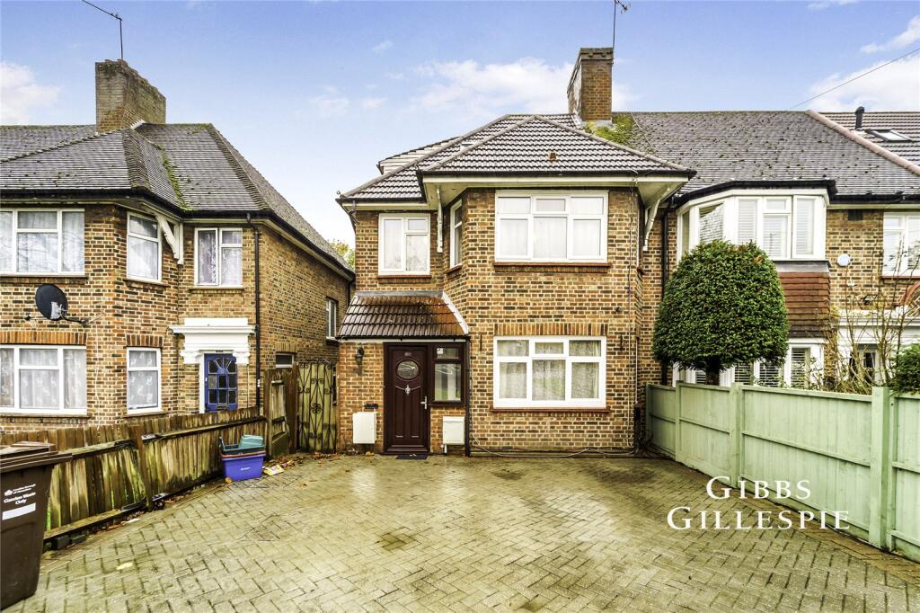 Main image of property: Syon Lane, Isleworth, TW7