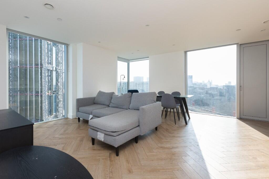 Main image of property: Anaconda cut, 100 Greengate, M3 7NG