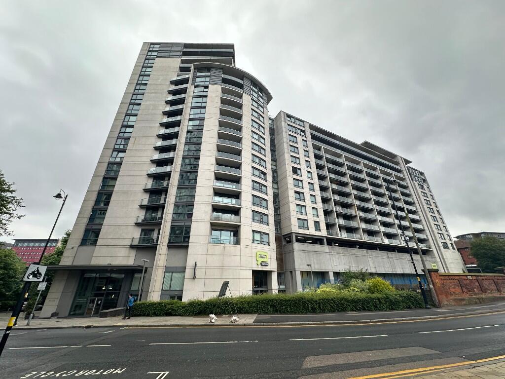 Main image of property: Centenary Plaza, 18 Holliday Street, Birmingham, B1 1TS