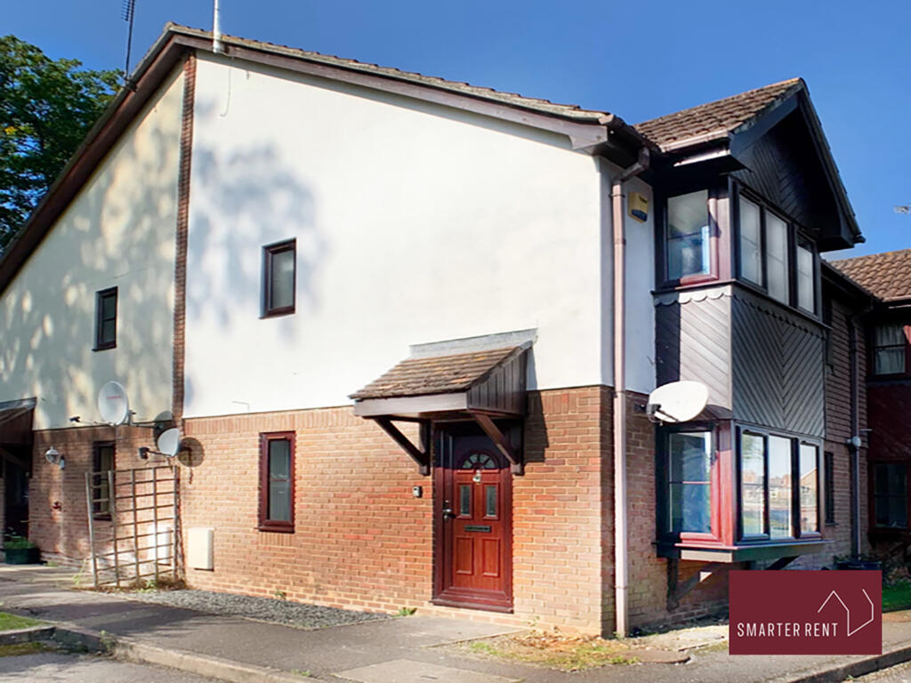 Main image of property: Orchard Close, Wokingham, RG40 2EP