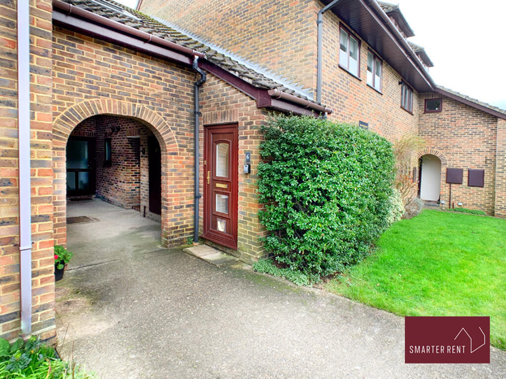 Main image of property: Shaftesbury Court, Wiltshire Drive, Wokingham, RG40 1TZ