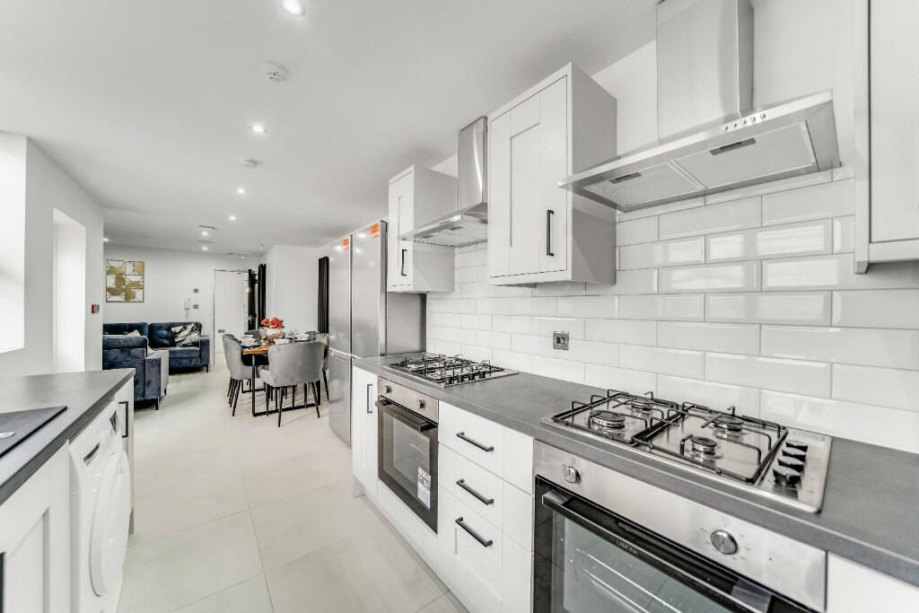 Main image of property: 10 Leopold Road, Liverpool, Merseyside, L7