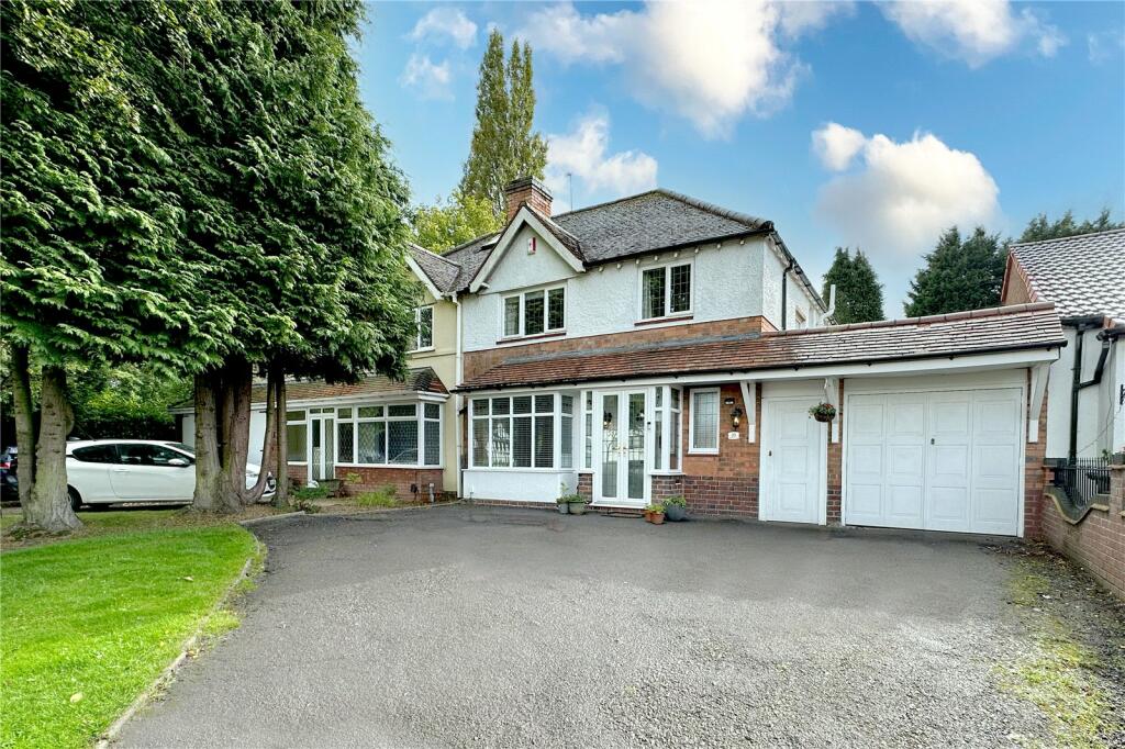 4 bedroom semidetached house for sale in Streetsbrook Road, Shirley