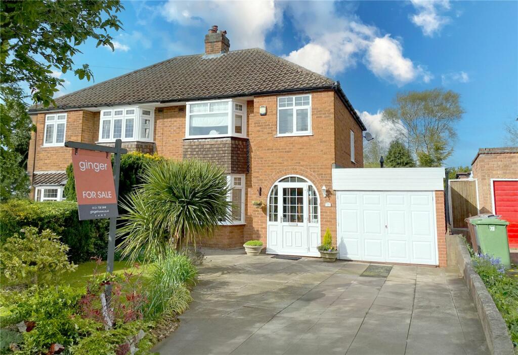 3 bedroom semi-detached house for sale in Merevale Road, Solihull, West Midlands, B92