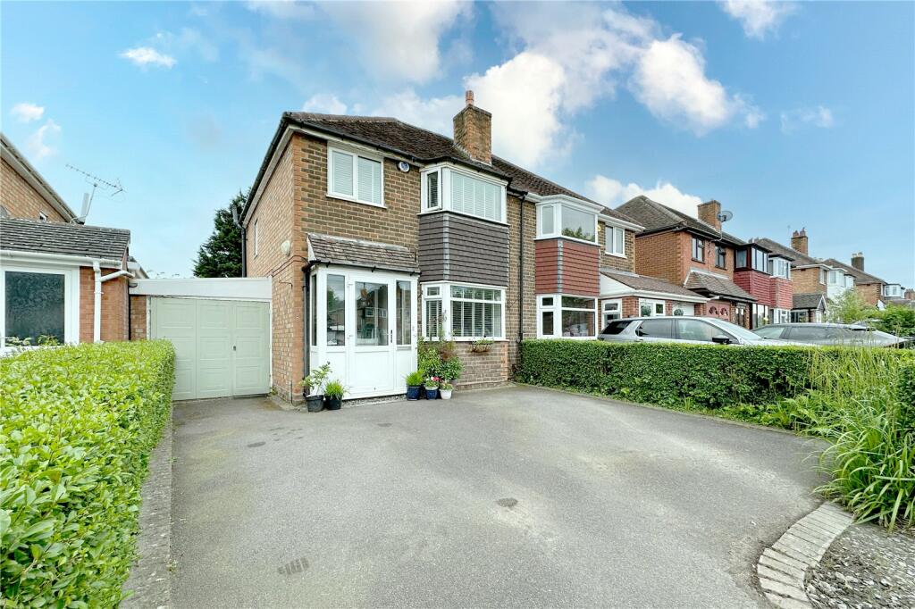3 bedroom semidetached house for sale in Damson Lane, Solihull, West