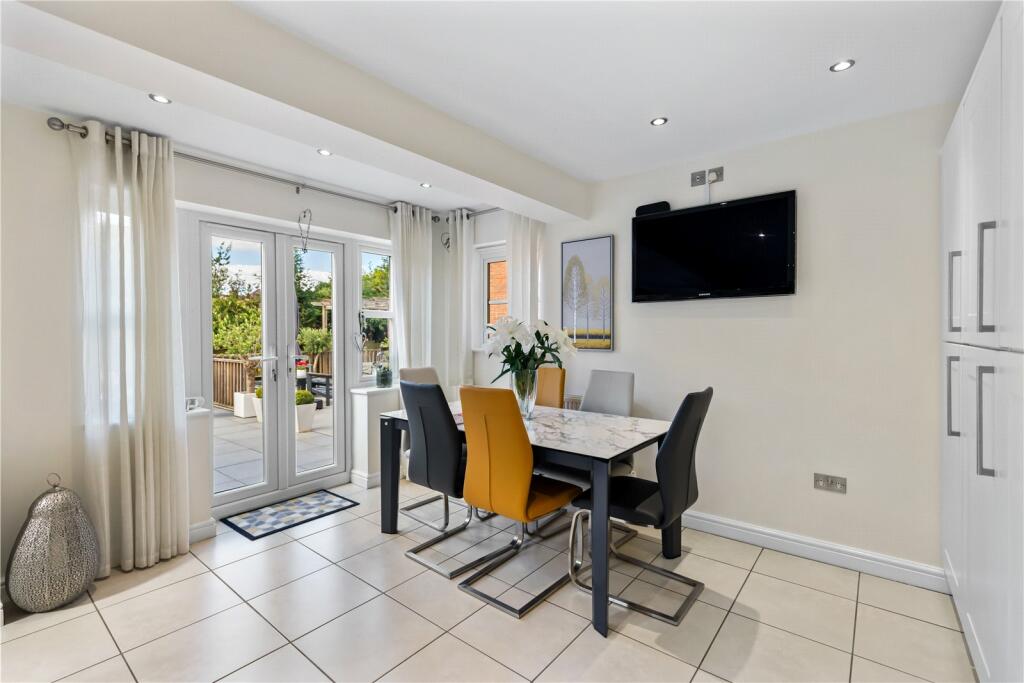 Additional property image - Huddesford Drive, Balsall Common, Coventry, West Midlands, CV7