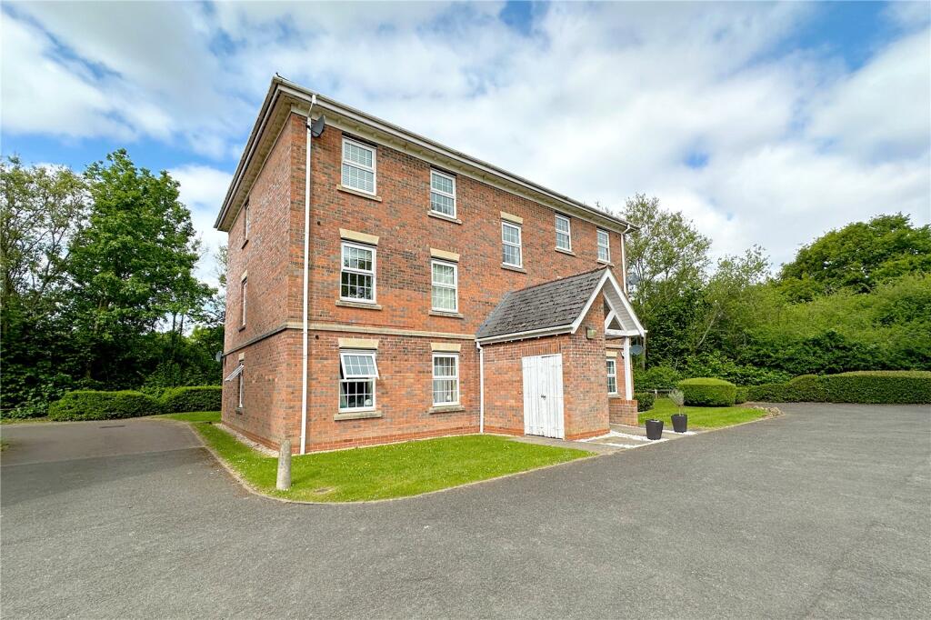 Main image of property: Meadow Rise, Balsall Common, CV7