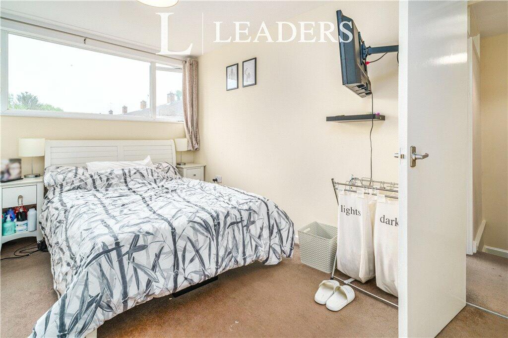 Additional property image - Purford Green, Harlow, Essex