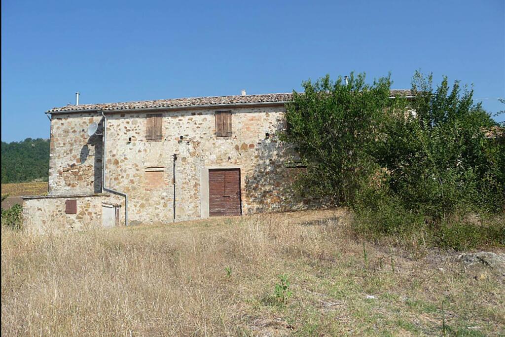 Farm for sale in Umbria, Perugia, Todi, Italy