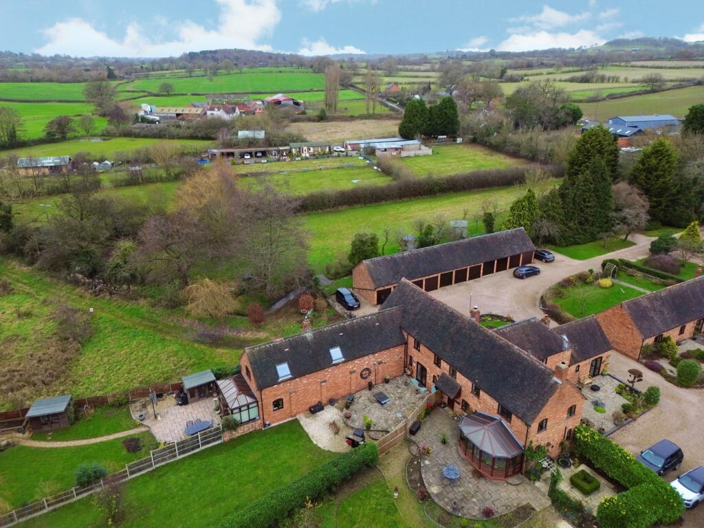Additional property image - Beoley Court, Icknield Street, Beoley