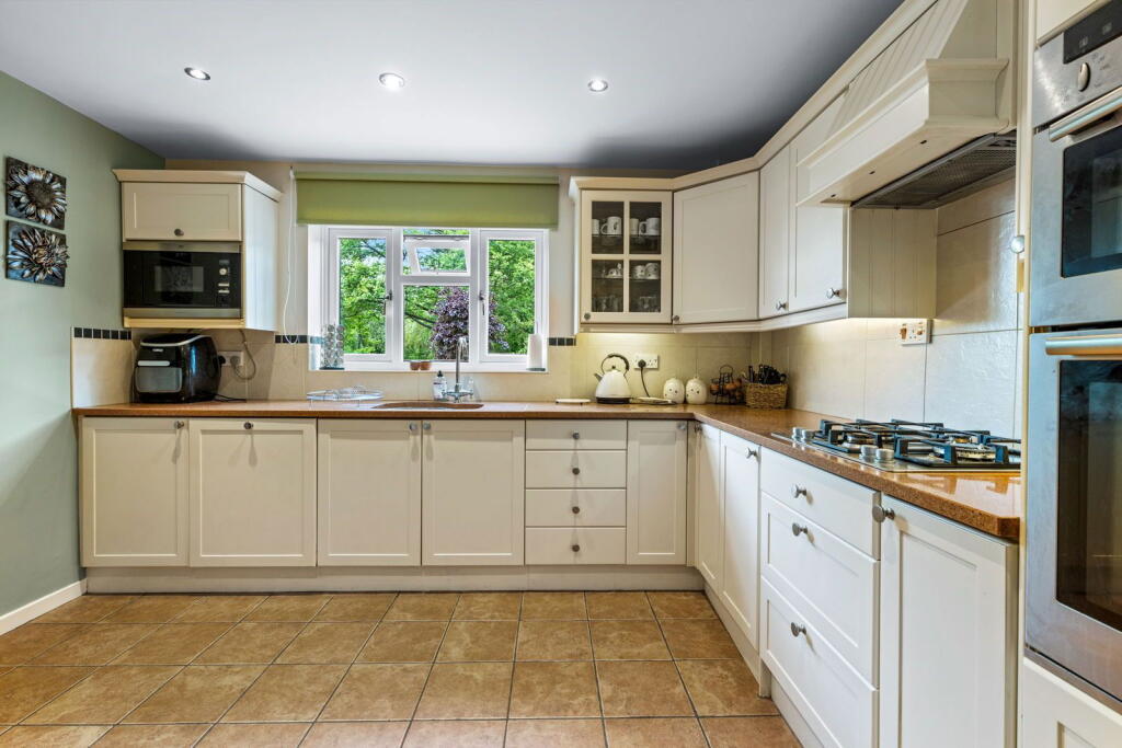 Additional property image - Beoley Court, Icknield Street, Beoley