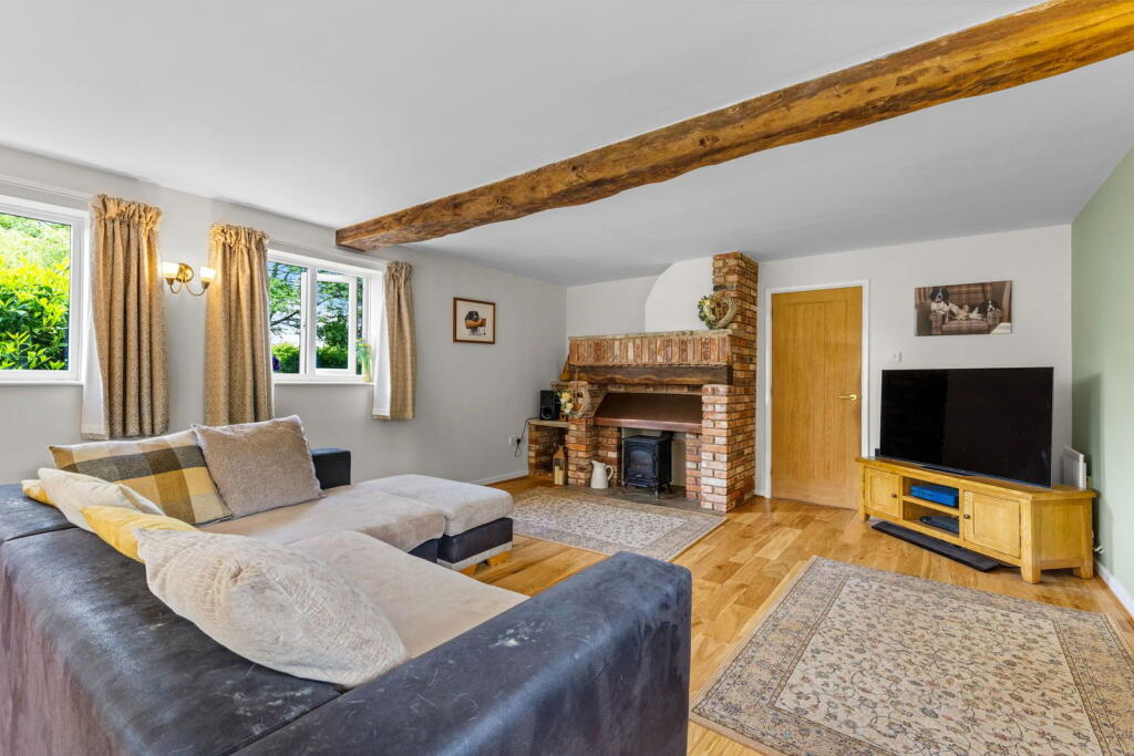 Additional property image - Beoley Court, Icknield Street, Beoley