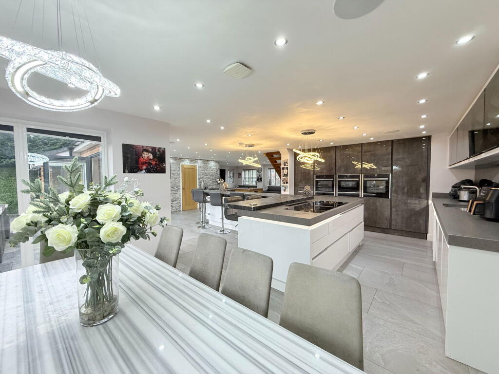 Additional property image - Willowbank Road, Knowle
