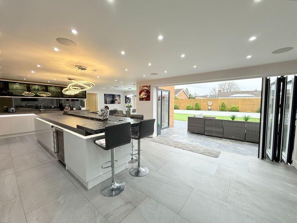 Additional property image - Willowbank Road, Knowle