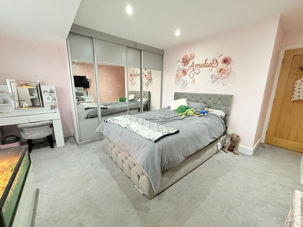 Additional property image - Willowbank Road, Knowle