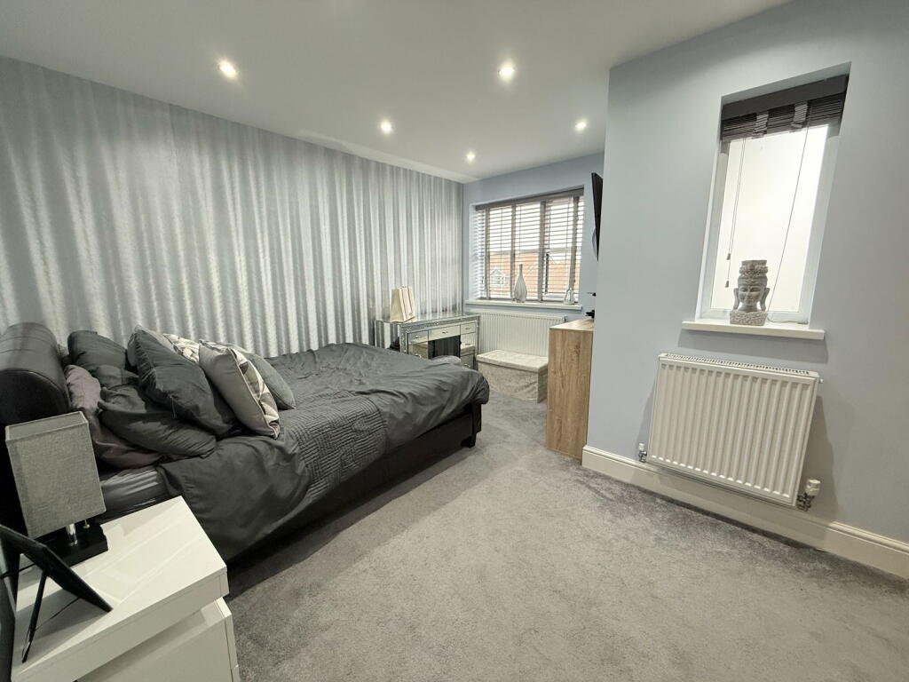Additional property image - Willowbank Road, Knowle
