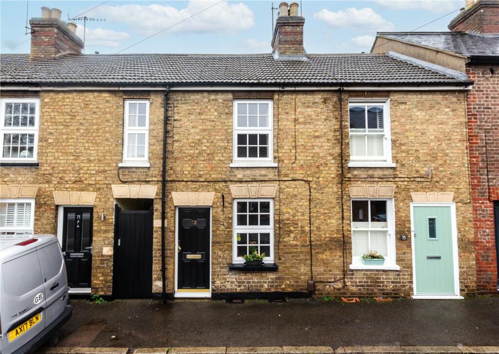 2 bedroom terraced house for sale in Street, Berkhamsted