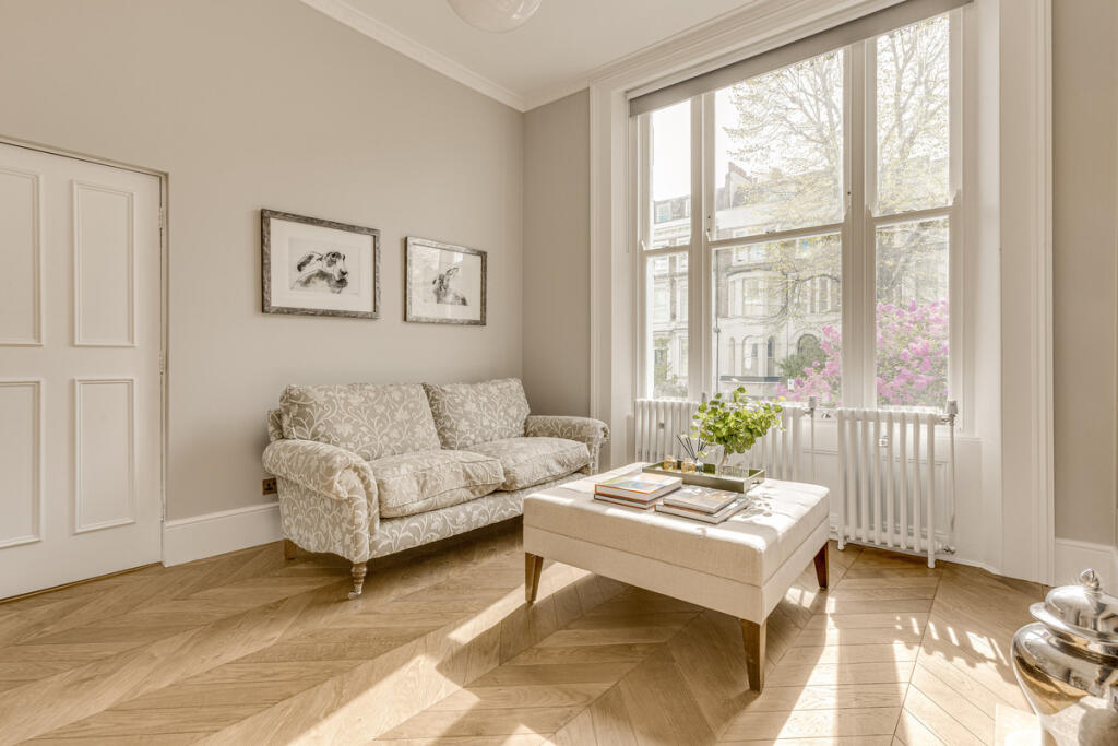 Main image of property: Blenheim Crescent, London, W11