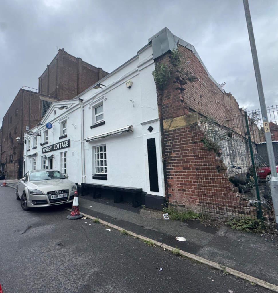 Main image of property: Apsley Grove, Manchester, Greater Manchester, M12