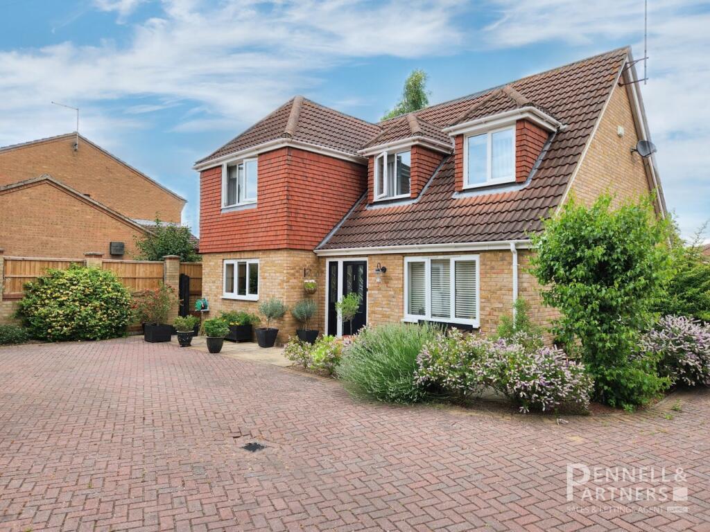4 bedroom detached house for sale in Collins Court, Whittlesey