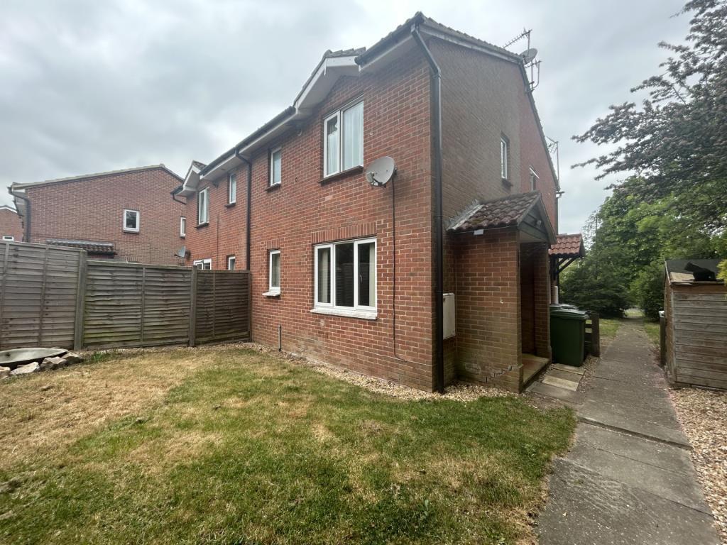Main image of property: Monkswood Crescent, Tadley, RG26