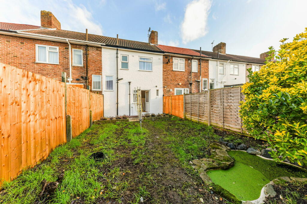 Additional property image - Reigate Road, Bromley, BR1 5JJ
