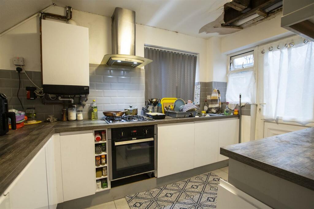 Additional property image - Shooters Close, Birmingham
