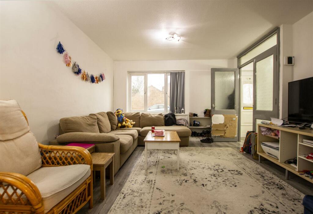 Additional property image - Shooters Close, Birmingham