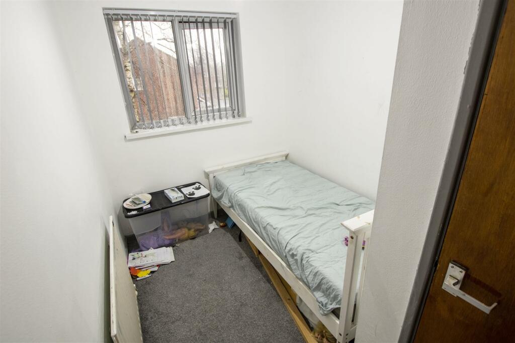 Additional property image - Shooters Close, Birmingham