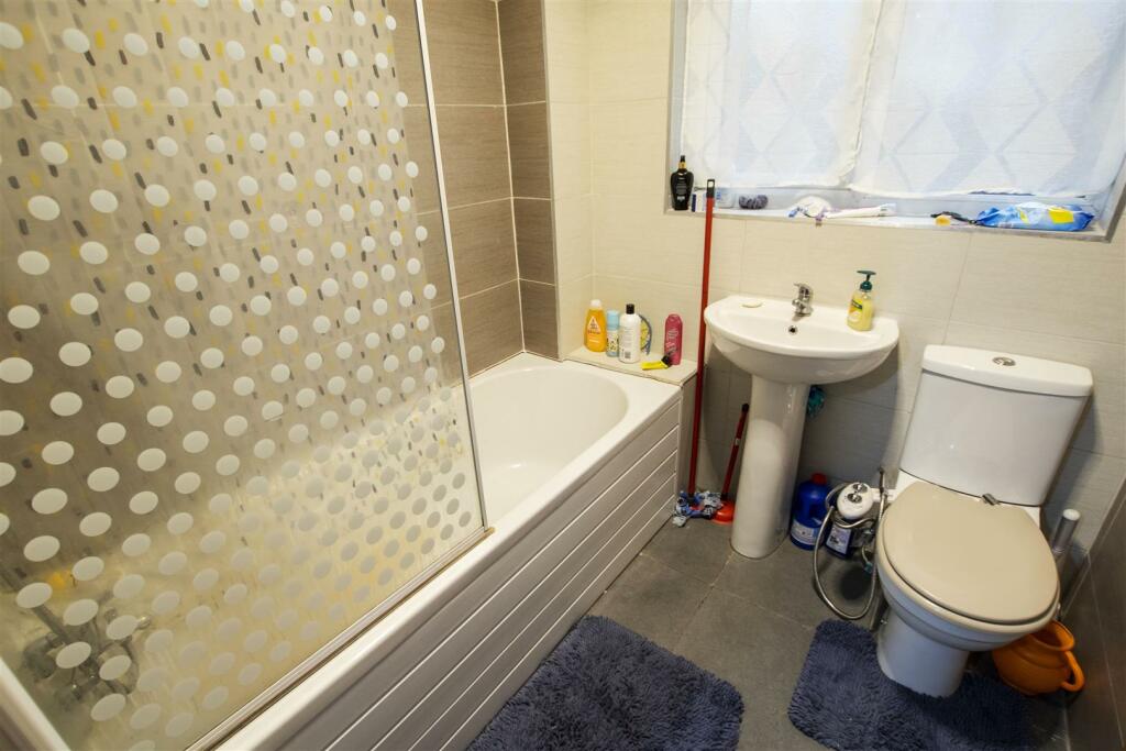 Additional property image - Shooters Close, Birmingham