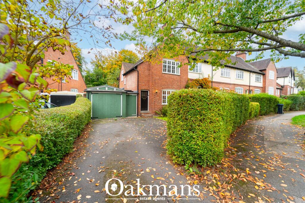 Main image of property: The Circle, Birmingham, B17