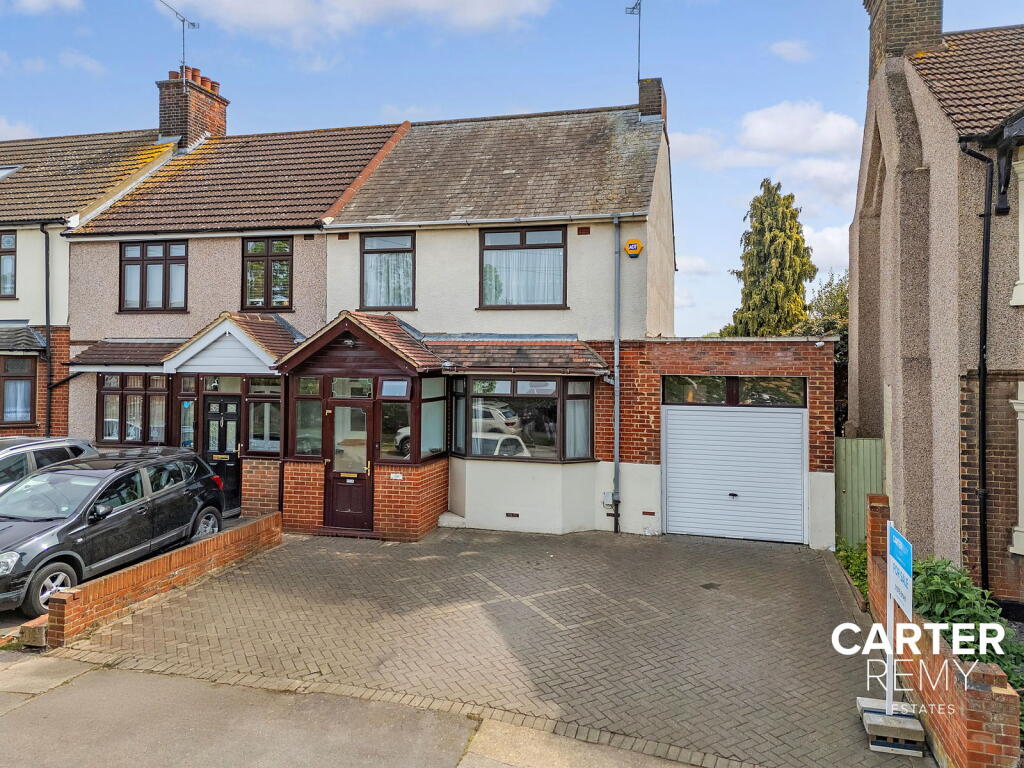 4 bedroom semi-detached house