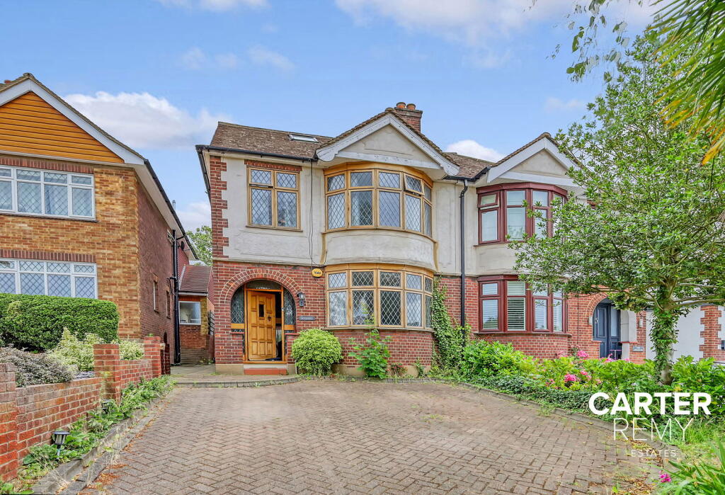 Main image of property: Meesons Lane, Grays, RM17