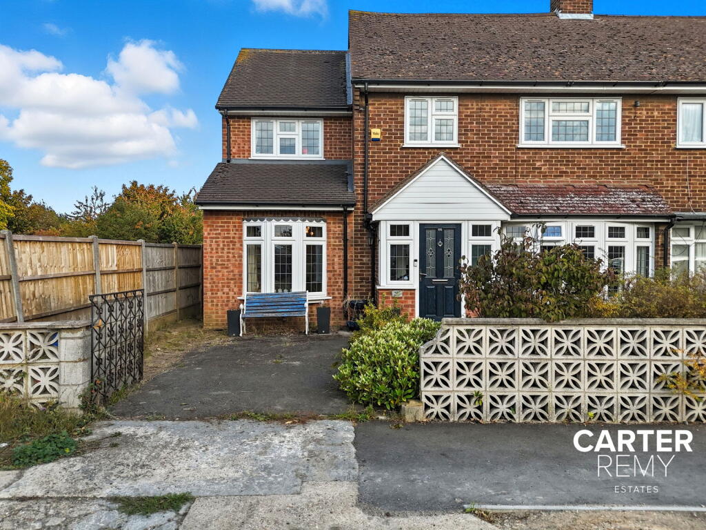 Main image of property: Oxford Avenue, Grays, RM16 4HP