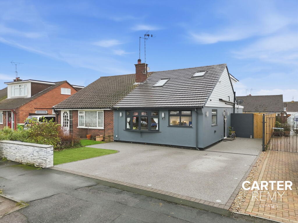 Main image of property: Central Avenue, Rochford, SS4