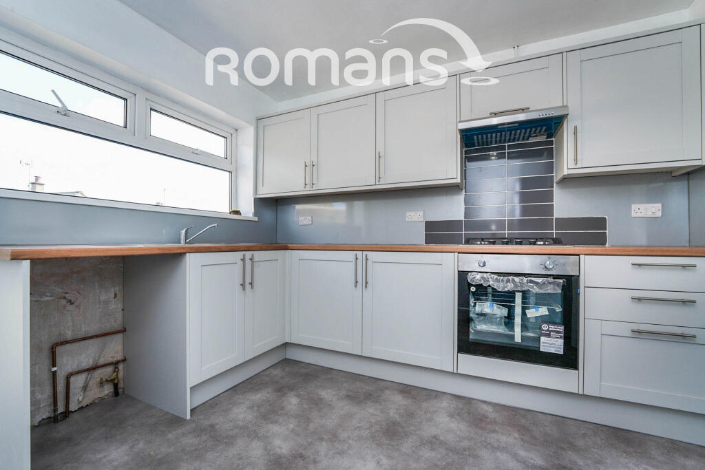 Main image of property: Tamar Close, Swindon, SN25