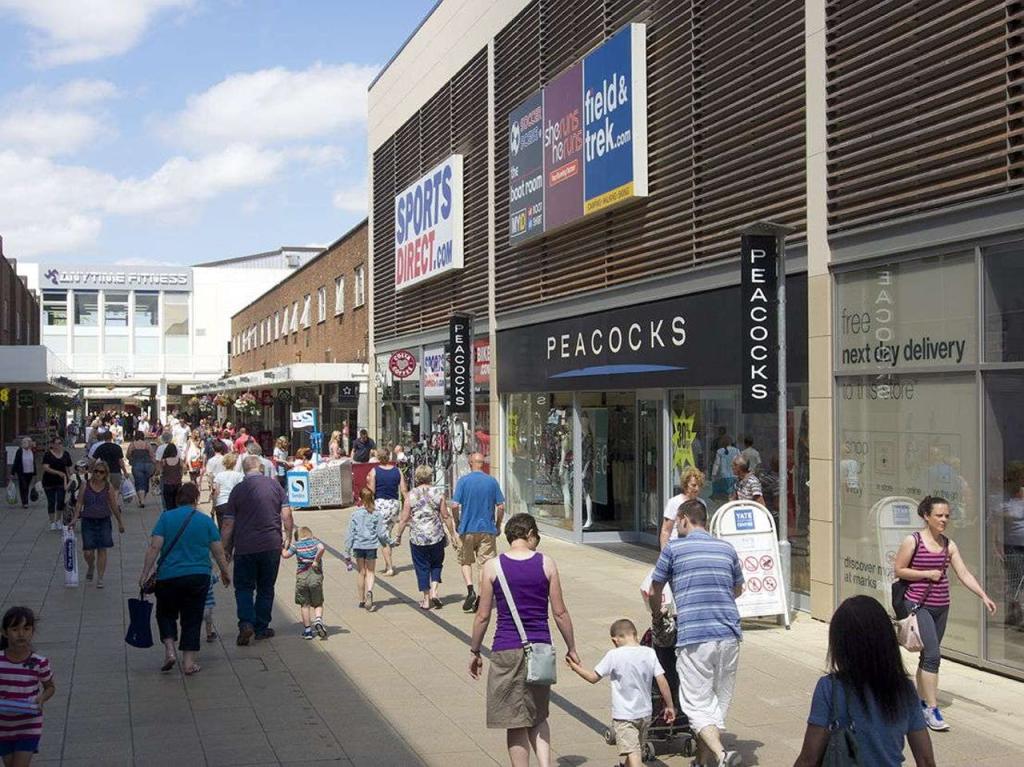 Additional property image - 39 South Parade - Ground & 1st, Yate Shopping Centre, Yate, BS37 4AP