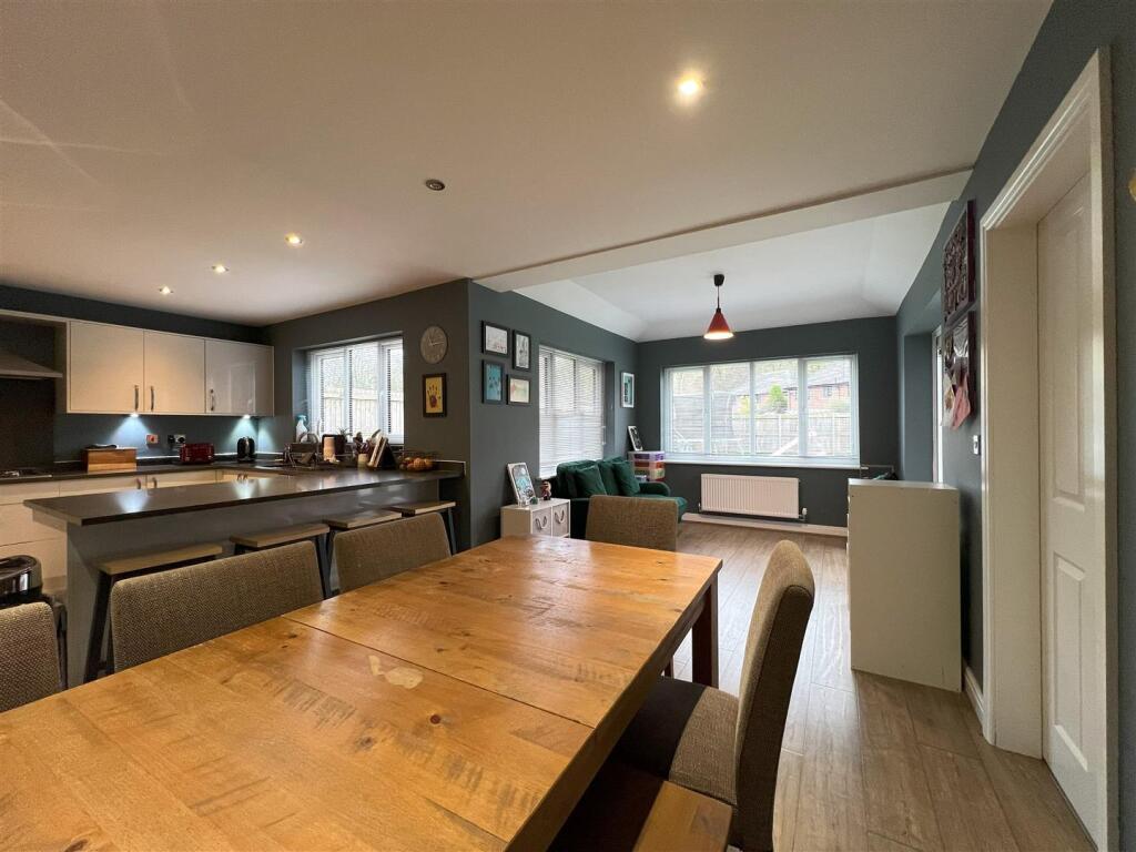 Additional property image - Forge Wood Close, Congleton