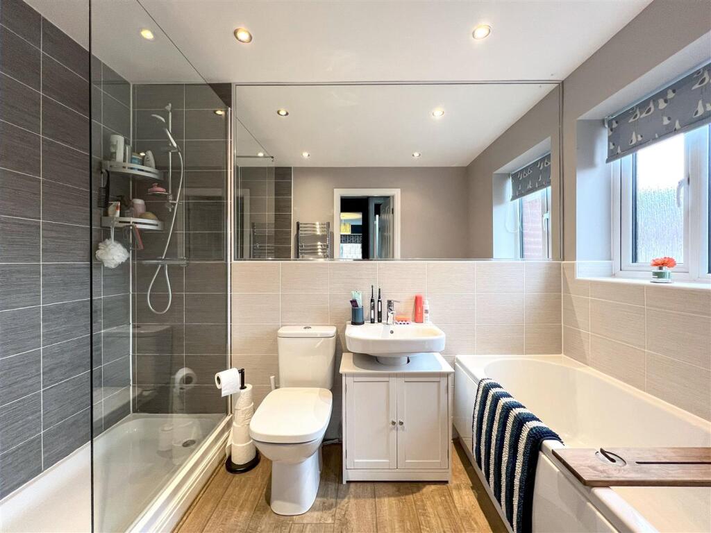 Additional property image - Forge Wood Close, Congleton