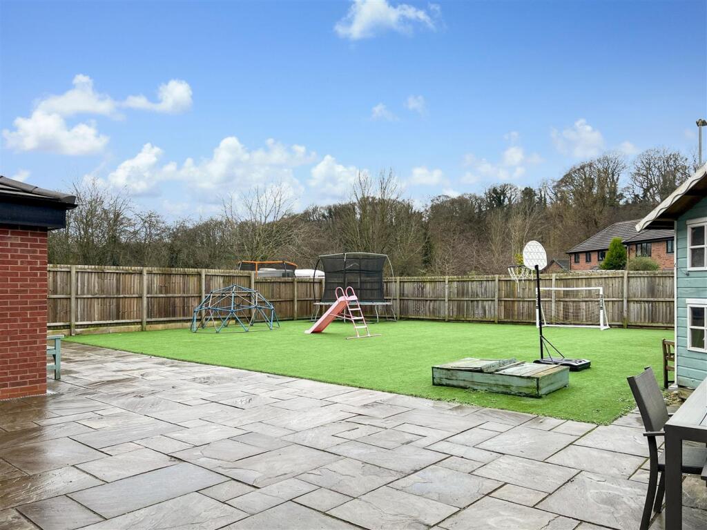 Additional property image - Forge Wood Close, Congleton