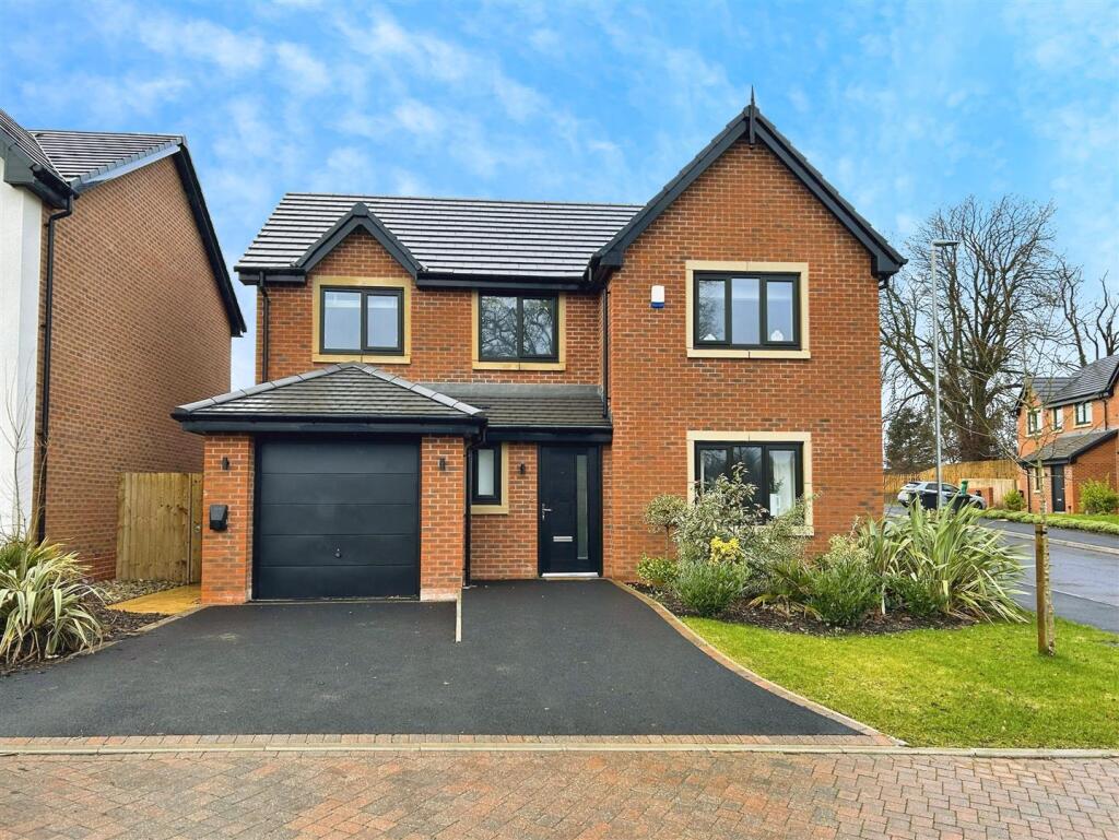 Main image of property: The Moorings, Congleton