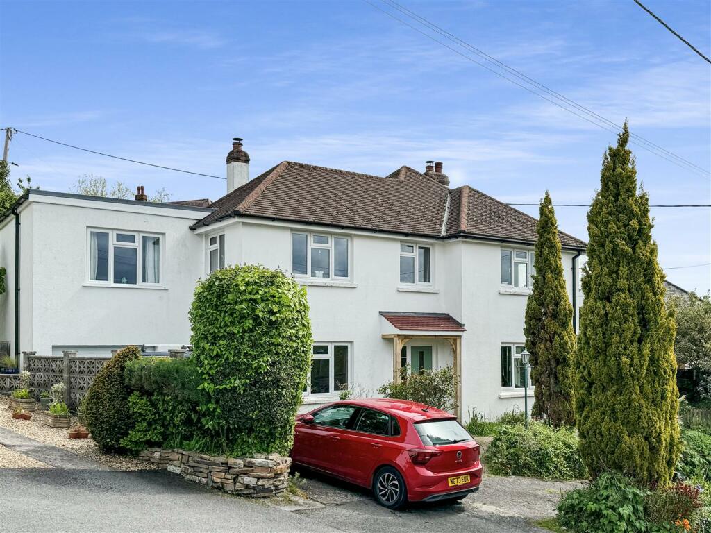 5 bedroom house for sale in First Raleigh, Bideford, EX39