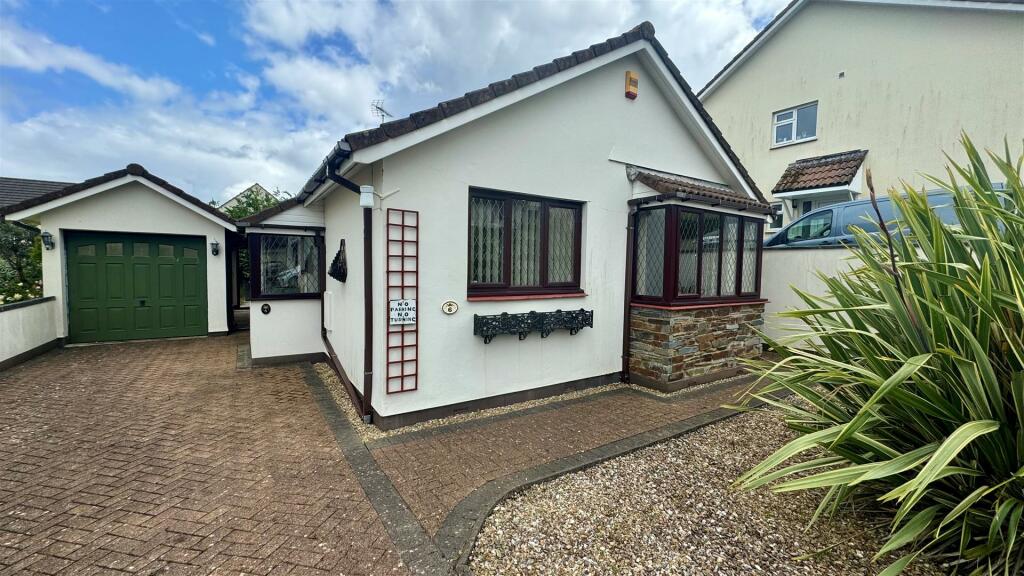 3 bedroom bungalow for sale in Bideford, EX39