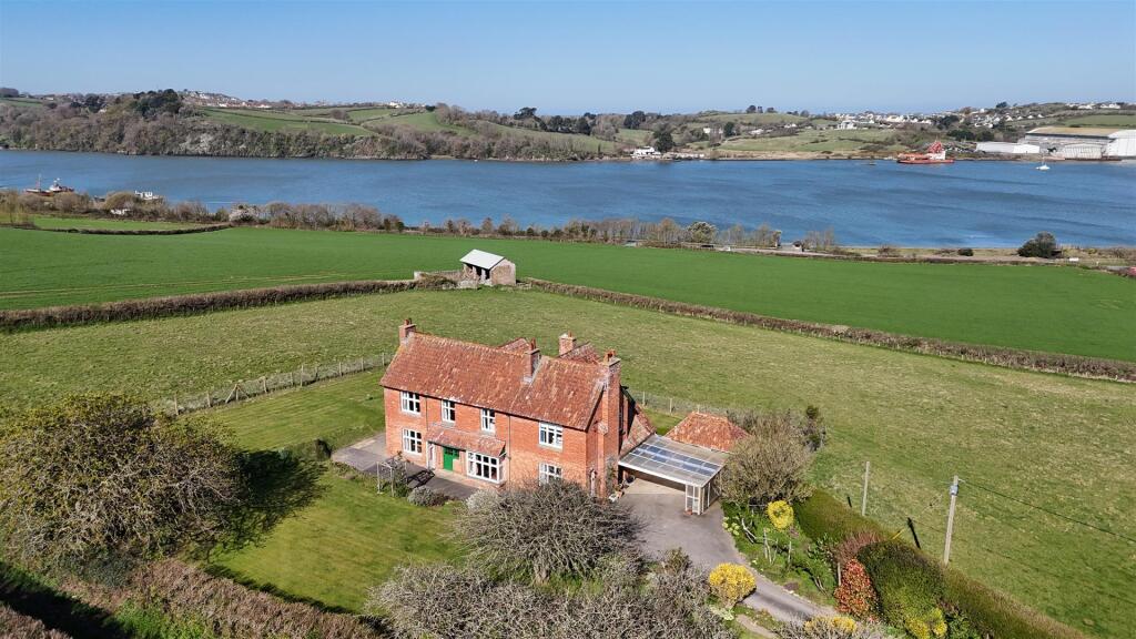 Main image of property: Westleigh, Bideford
