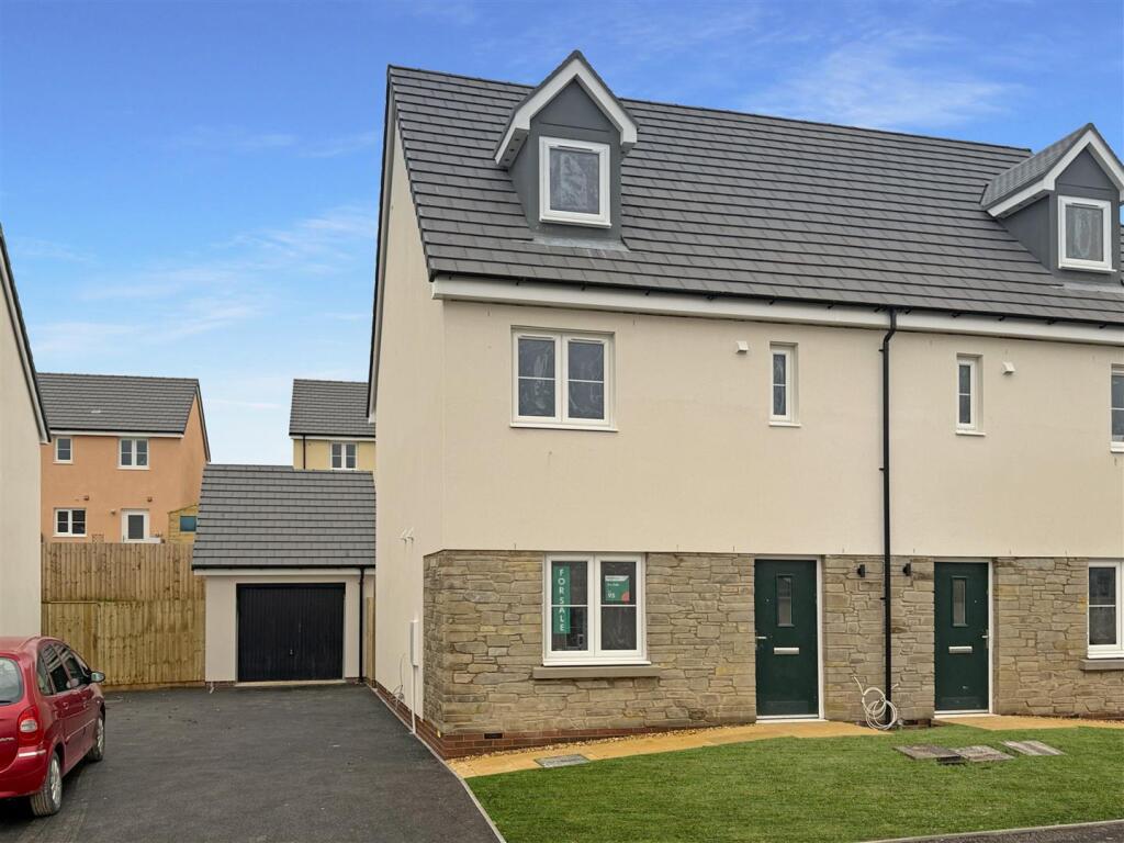 Main image of property: Abbotsham Park, Bideford