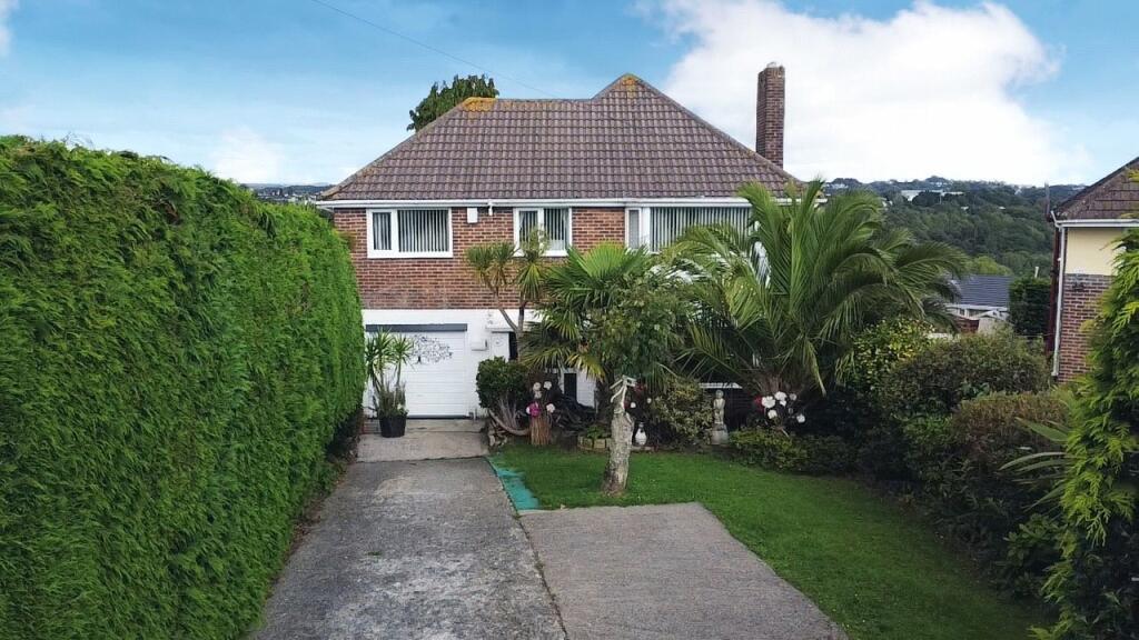 4 bedroom detached house for sale in Plymouth, Devon, PL5