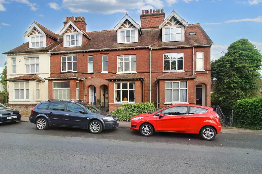 1 bedroom apartment for sale in Yarmouth Road, Thorpe St Andrew, Norwich, Norfolk, NR7