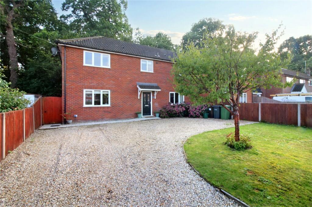 3 bedroom semidetached house for sale in Astley Road, Little Plumstead